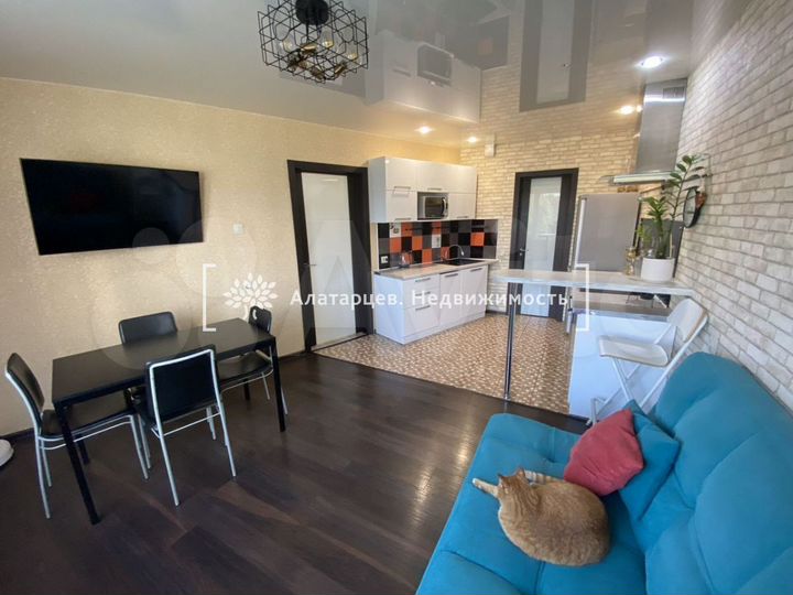 3-к. квартира, 84,2 м², 1/17 эт.