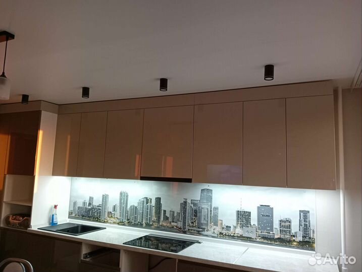 Светильник потолочный с лампой