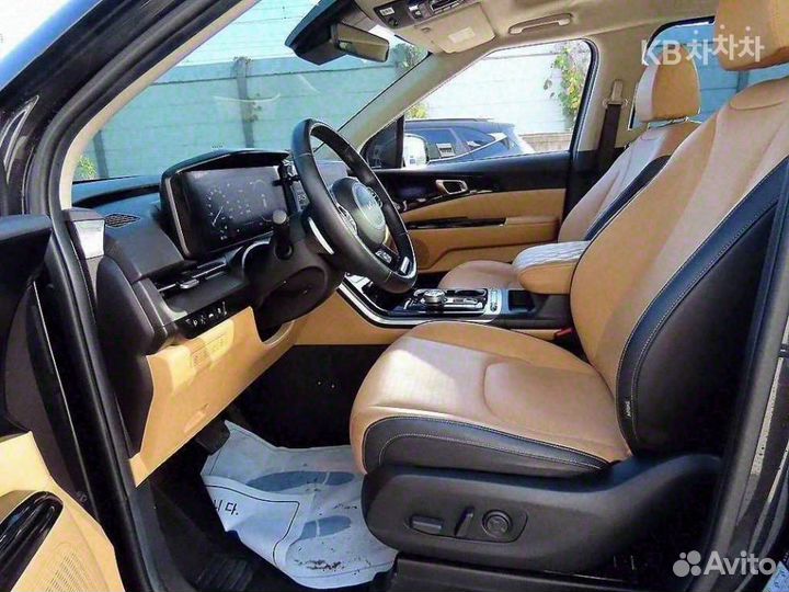 Kia Carnival 2.2 AT, 2021, 45 000 км