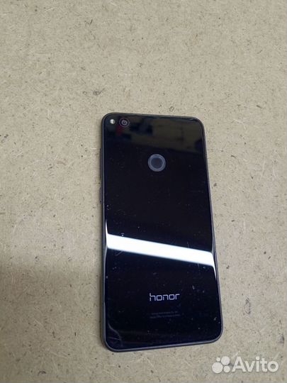 HONOR 8 Lite, 4/32 ГБ
