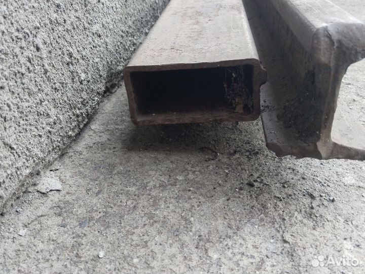 Труба 100х50 дл 5.6 м стенки 4мм за пог метр