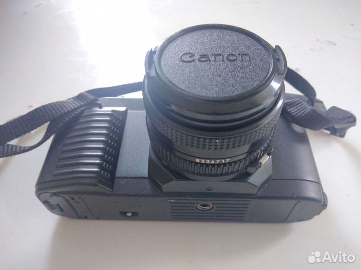 Зеркальный фотоаппарат Canon Т50