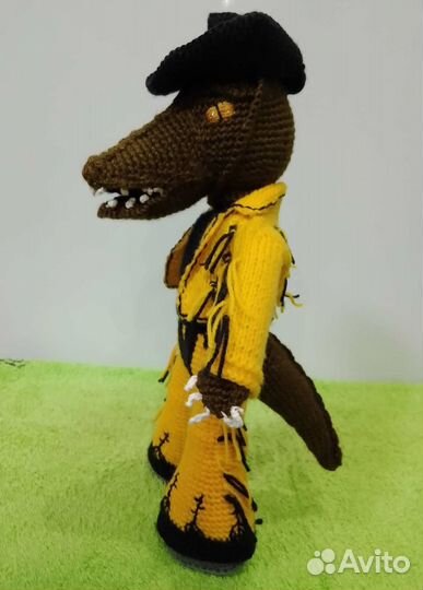 Вязаная игрушка Крокодил из шоу Маска НТВ на заказ