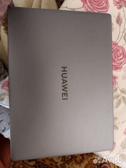 Ноутбук huawei