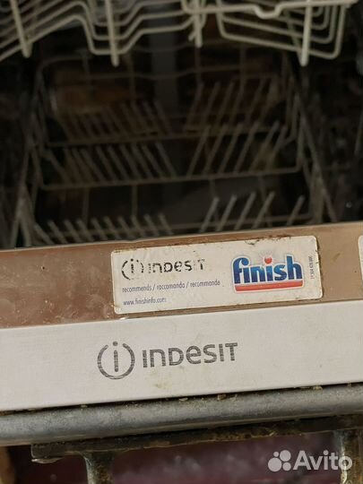 Посудомоечная машина Whirlpool Indesit