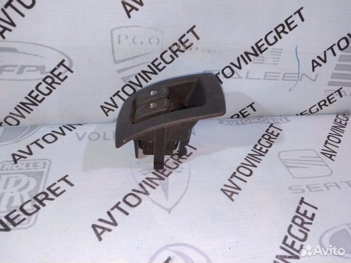 Блок управления стеклоподъемниками LADA Largus