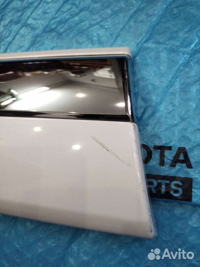 Молдинг передней L двери Lc 200 белый перламутр