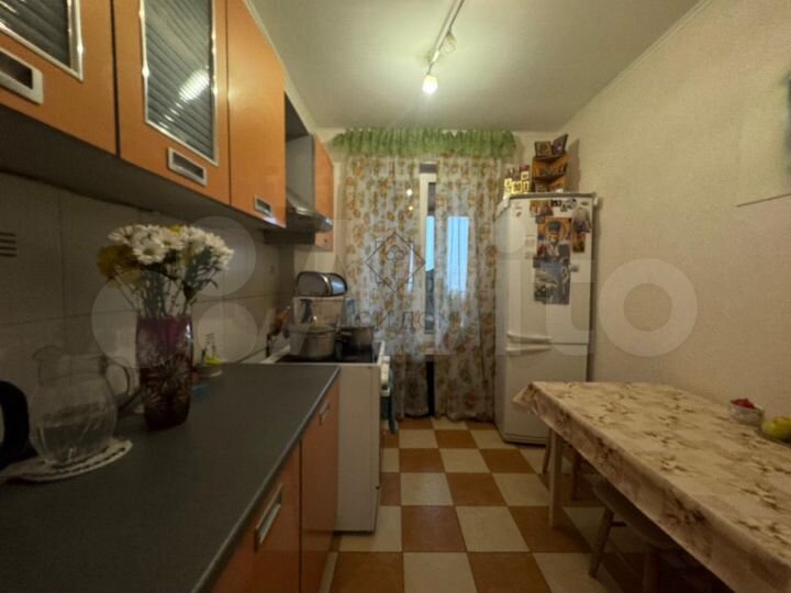 Комната 16 м² в 3-к., 10/17 эт.
