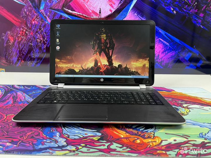 HP 15-N202SR E1-2500 RAM 4 GB 512 GB HHD