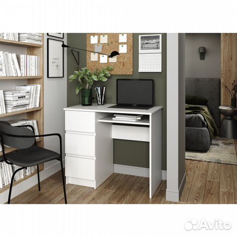 Письменный стол IKEA