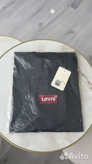 Футболка levis L