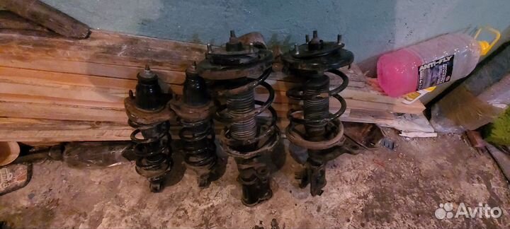 Стойки в сборе