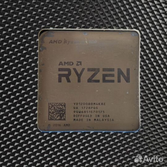 Процессор AMD ryzen 3 1200