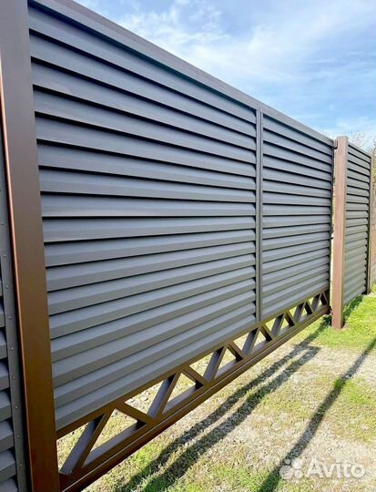 Забор из жалюзи ламелей под ключ