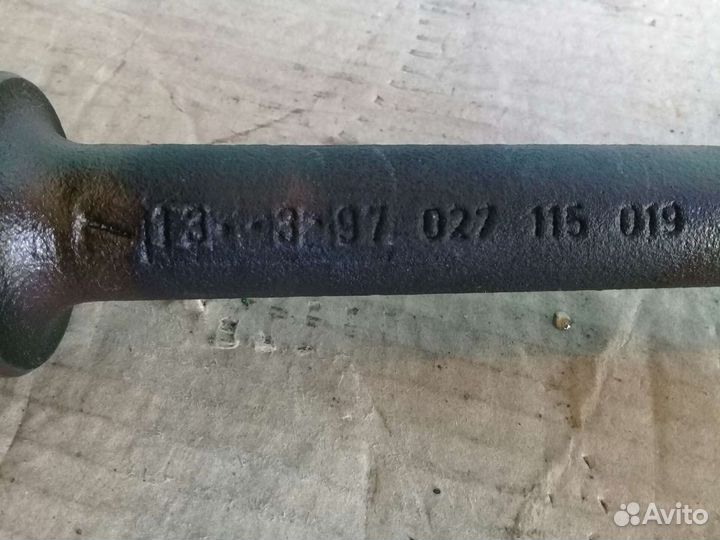 Промежуточный вал 1.8 ADR Volkswagen Passat B5