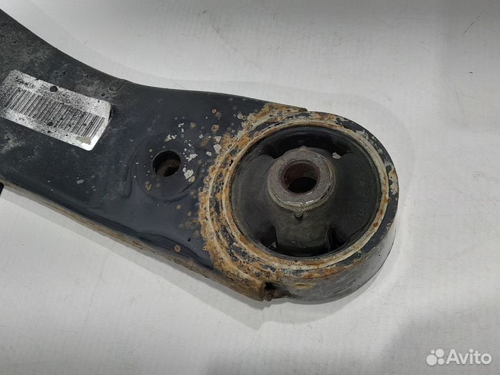 Рычаг подвески передний правый Kia Sportage 3