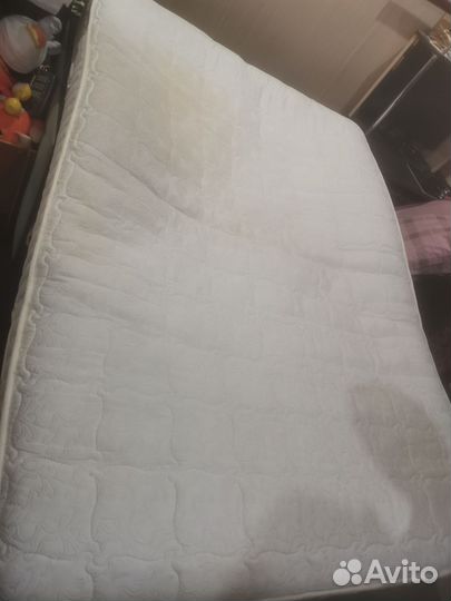 Матрас 140х200 бу