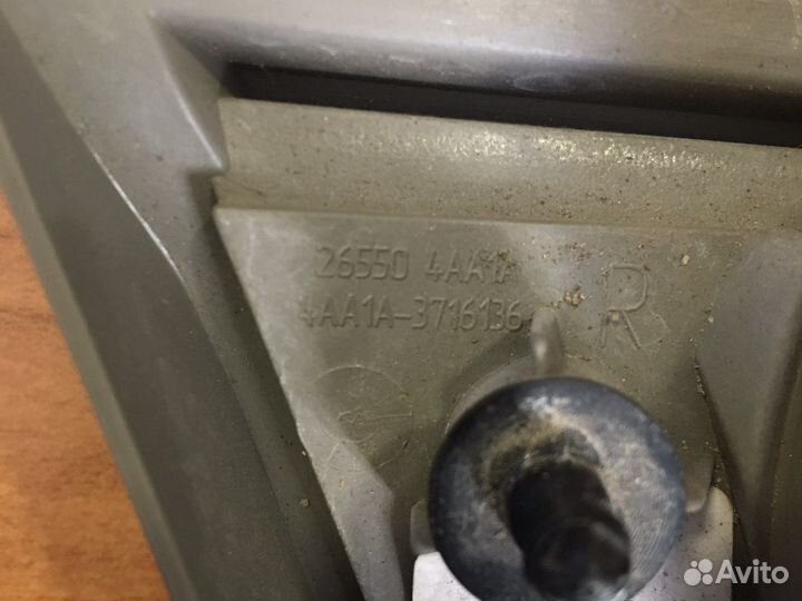 Фонарь задний правый Nissan Almera (N15)