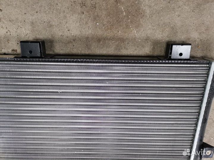 Радиатор охлаждения двигателя Лада Нива