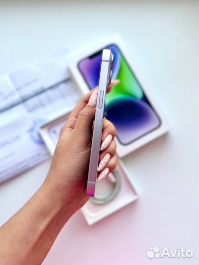 iPhone 14, 256 ГБ