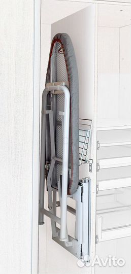 Встраиваемая гладильная доска, Испания