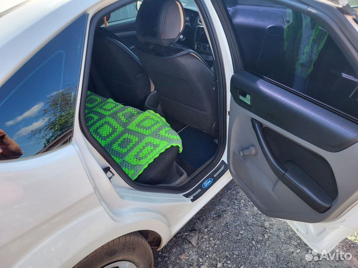 Ford Focus 1.6 МТ, 2010, 115 310 км