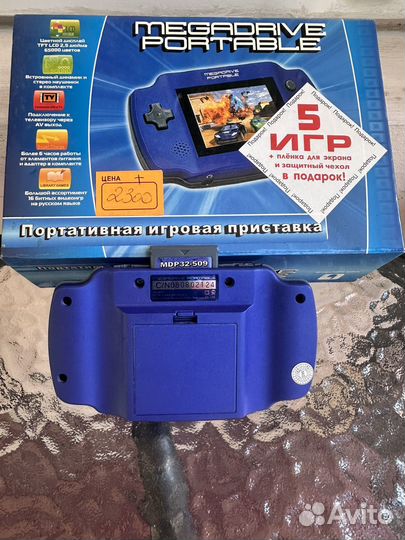 Портативная игровая приставка megadrive portable