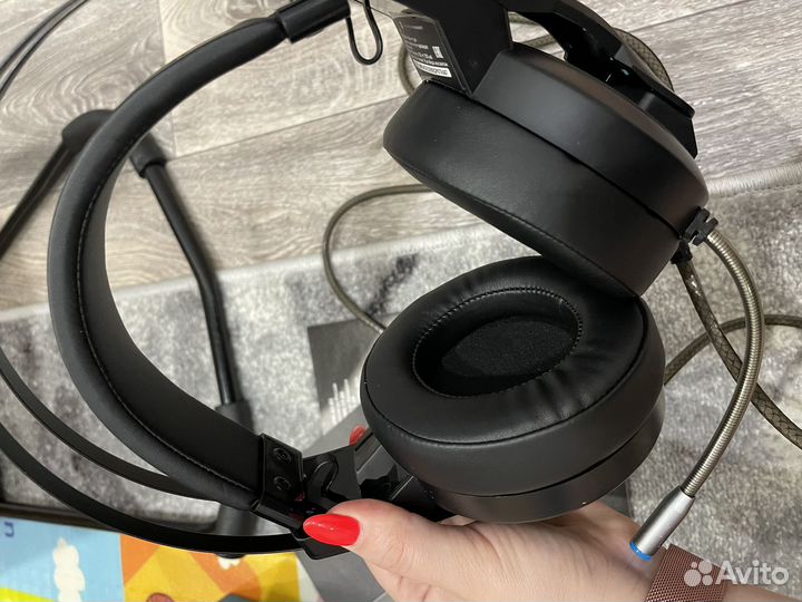 Игровые наушники