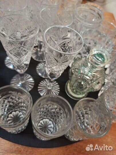 Бокалы, фужеры, рюмки