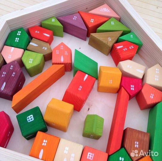 Набор деревянных кубиков