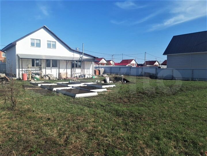 Дом 160 м² на участке 10 сот.