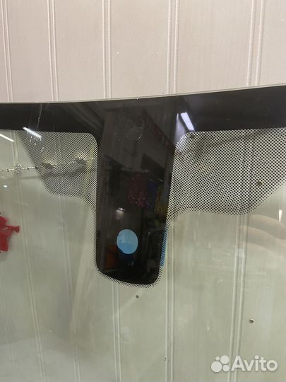 Автостекло BMW F30/31- solar/дд pilkington