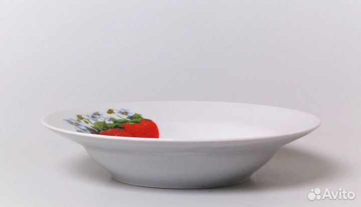 Тарелка 200мм глубокая клубника Идиллия /*20/ Добр