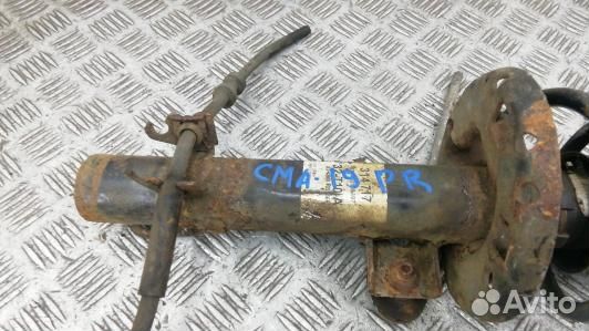 Стойка передняя правая skoda rapid (CMA19N501)