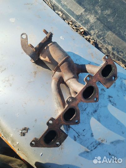 Коллектор выпускной фольксваген гольф 4 1.4 AXP