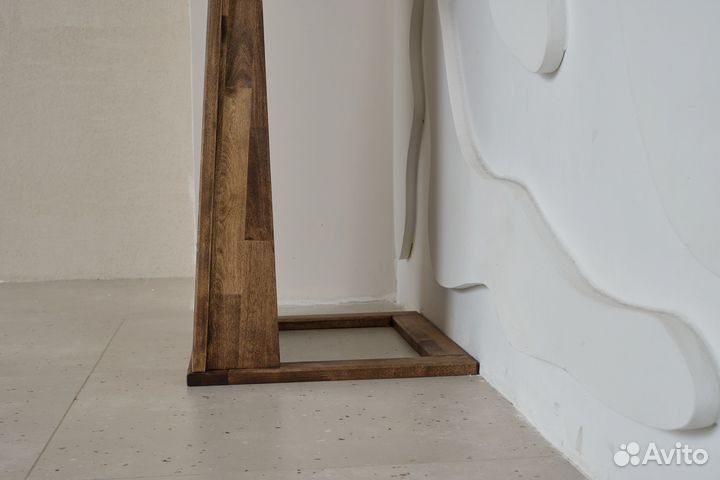 Напольное зеркало Fusion из массива дерева