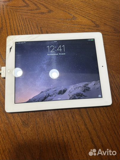Apple iPad 32Gb Wi-Fi + Cellular MD370RS/A 9.7
