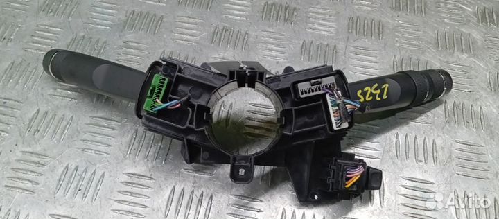 Подрулевой переключатель в сборе Cadillac Cts 2