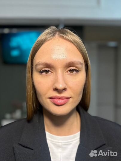 Мастер бровист