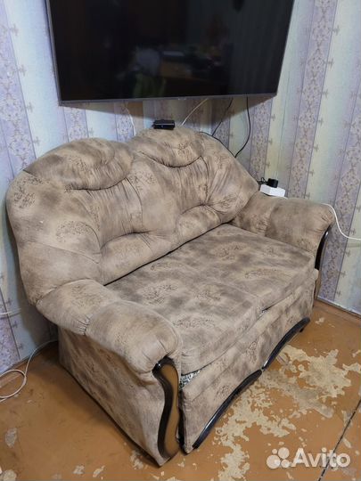 Диван прямой раскладной бу