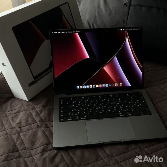Новый MacBook Pro 14