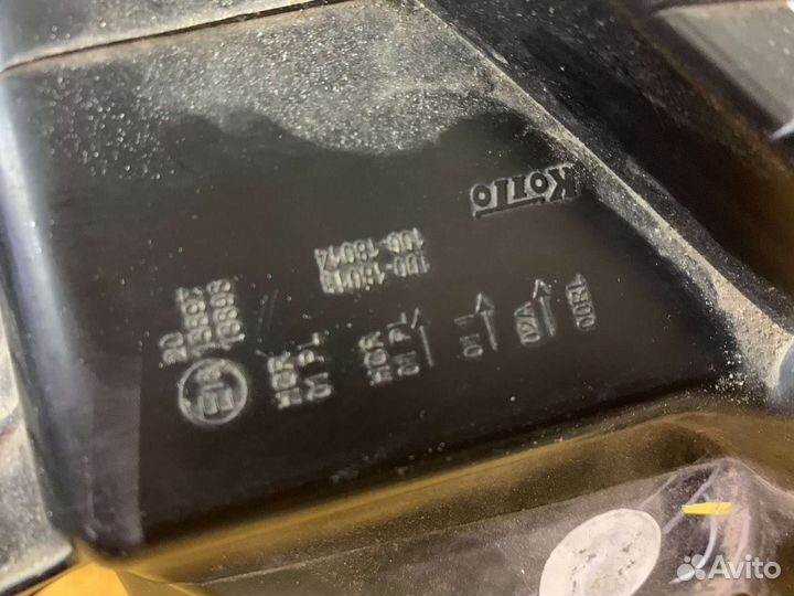 Фары Nissan передняя левая