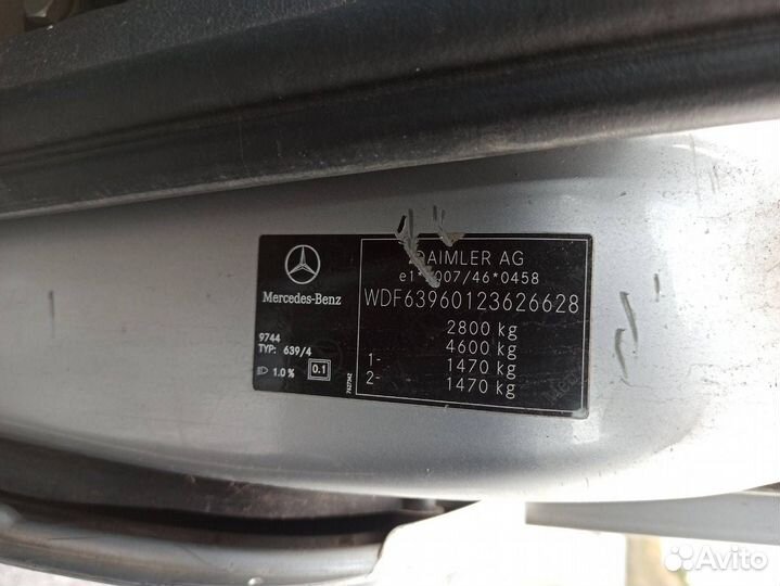 Форсунка топливная Mercedes-Benz Vito W639 2010