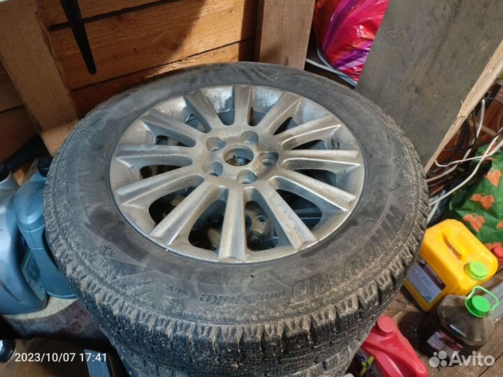 Комплект колес r17, резина 225/65/17