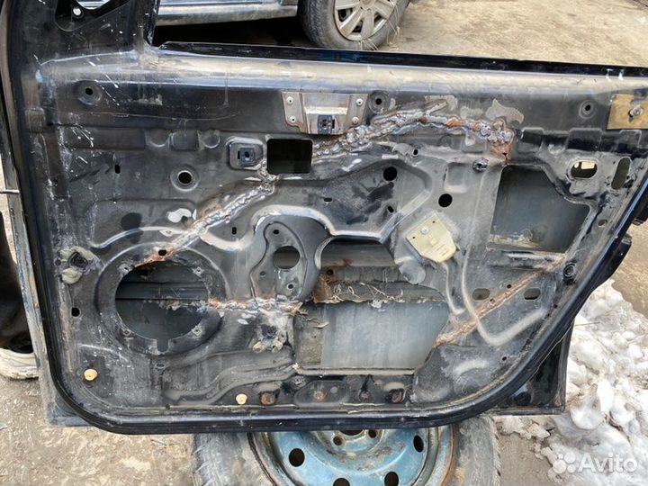 Дверь боковая передняя правая Renault Logan К7М