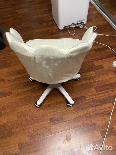 Компьютерное кресло для девочек