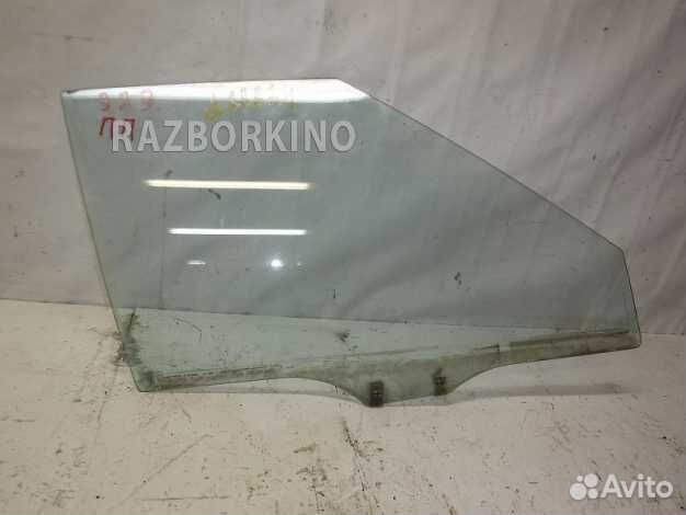 Стекло передней правой двери