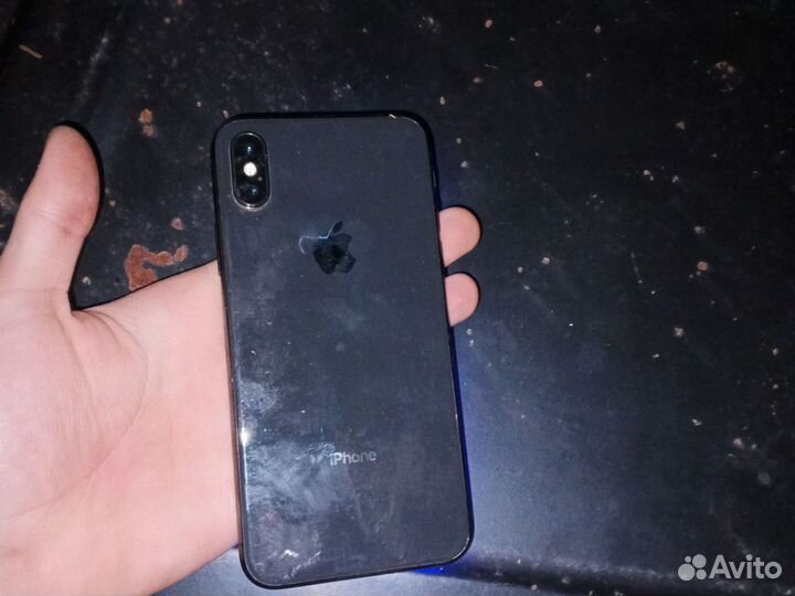 iPhone X, 64 ГБ