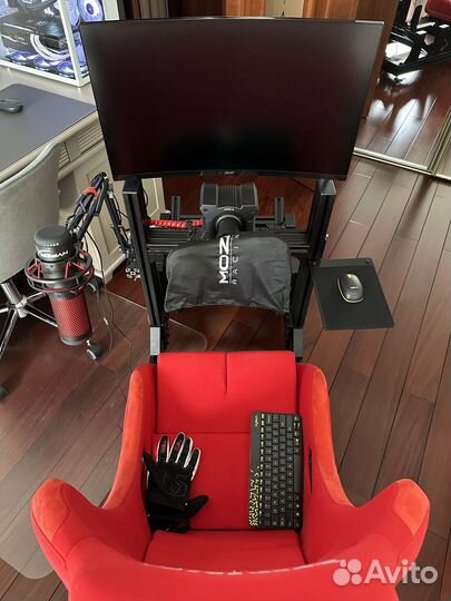 Кокпит для симрейсинга