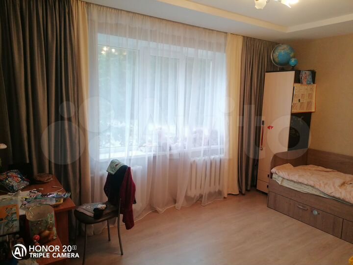 2-к. квартира, 54 м², 1/17 эт.